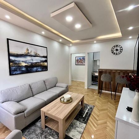 Apartment Square Sarajevo Buitenkant foto